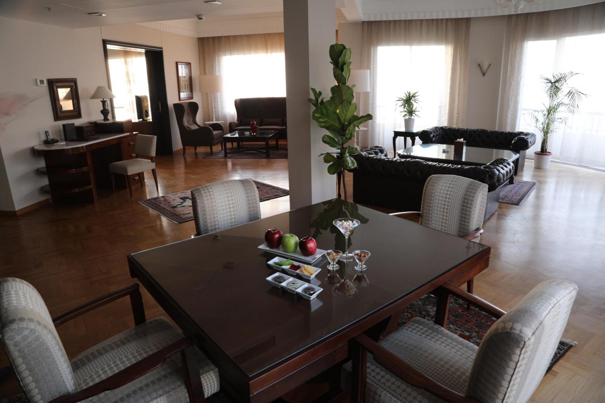 Warwick Palm Beach Hotel เบรุต ภายนอก รูปภาพ