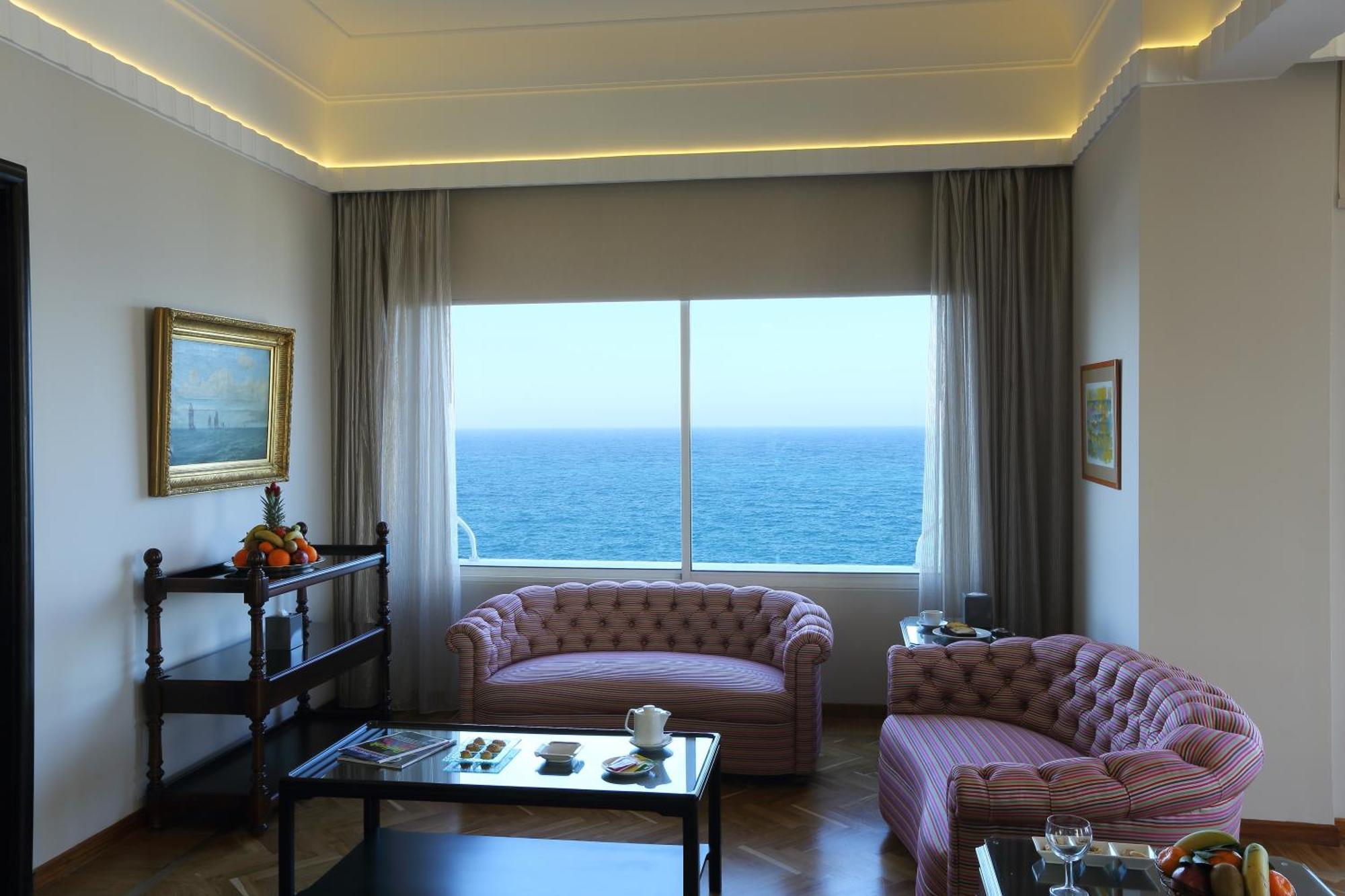 Warwick Palm Beach Hotel เบรุต ภายนอก รูปภาพ
